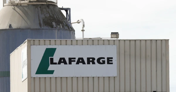 French Court Convicts Lafarge for Bankrolling Syrian Militants During Civil War