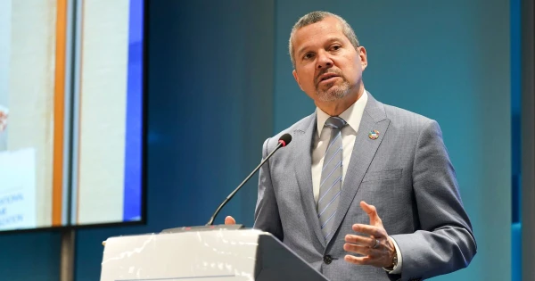 UN Maritime Chief Warns Against Iranian Toll Collection in Strategic Strait of Hormuz