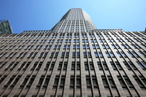 U.S. Banking Giants Post Strong Profits Amid Economic Resilience and Oil Price Concerns