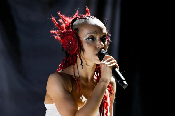 FKA Twigs Delivers Emotional Coachella Finale, Honoring West Coast Ballroom Scene
