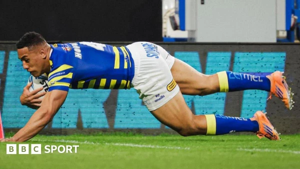 Warrington Wolves Dominate Huddersfield Giants in Super League Romp