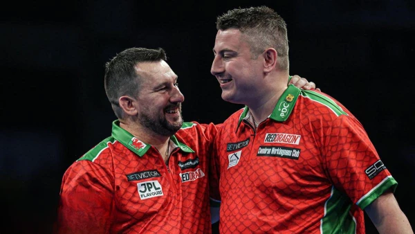 Wales and Republic of Ireland Secure Knockout Spots at World Cup of Darts