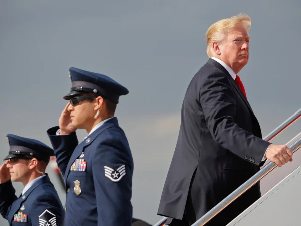 Trump Ends Boycott, Set to Attend White House Correspondents' Dinner as President for First Time