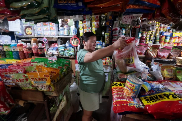 BSP Warns Philippine Inflation to Stay Above 4% Target Through 2027