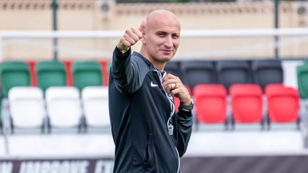 Jonjo Shelvey Hangs Up Boots for Managerial Debut with UAE's Arabian Falcons