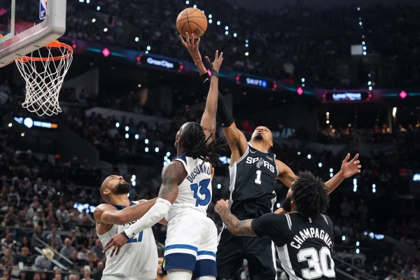 NBA scores today: Spurs vs Timberwolves, NBA Playoffs, and other news