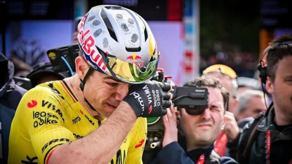 Van Aert Triumphs Over Pogacar in Epic Paris-Roubaix Showdown