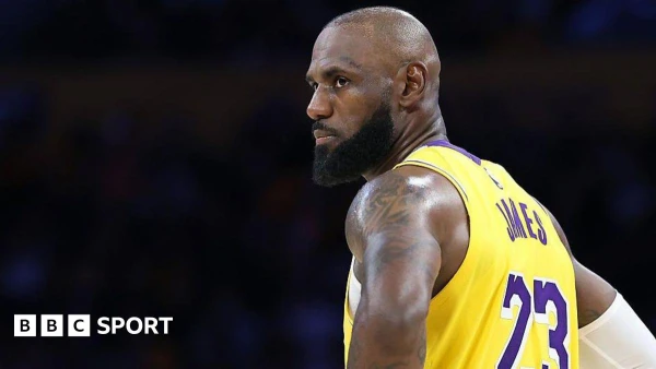 LeBron James Leads Injury-Hit Lakers to Playoff Victory in Season Opener
