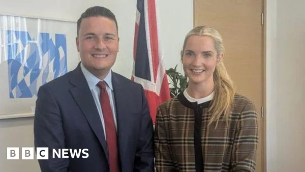 Kettering MP Resigns from Health Role After Wes Streeting Steps Down