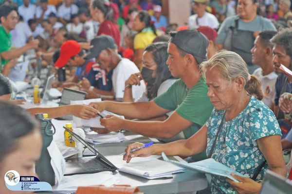 Manila Standard Launches Cash Aid Program for Vulnerable Sectors