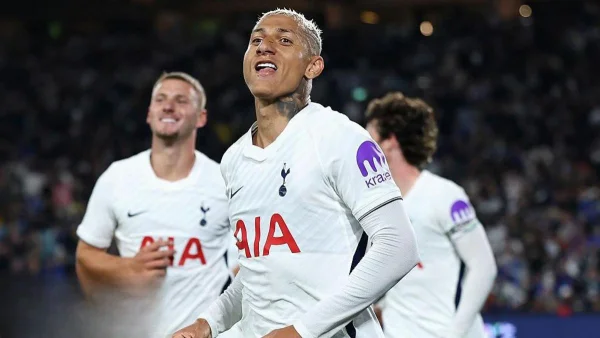 Richarlison Sending Mixed Signals on Tottenham Future, Reveals Manager Roberto de Zerbi
