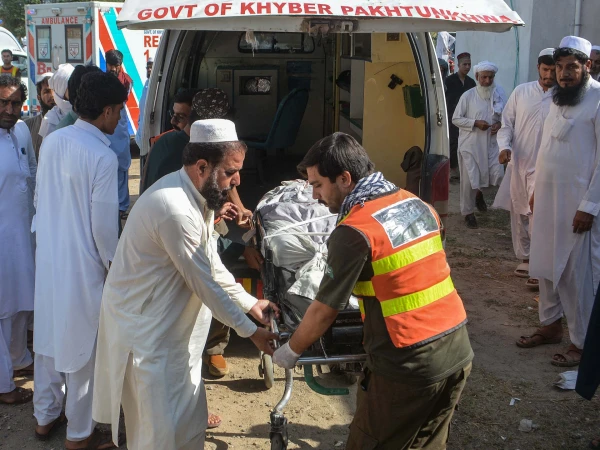 Twin Bombings Kill At Least Seven in Northwestern Pakistan