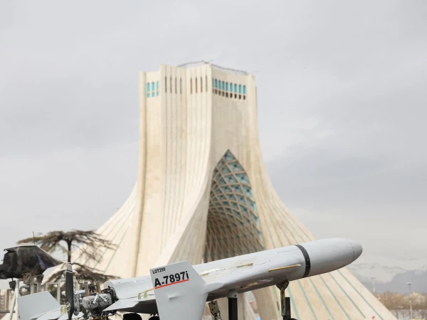 Washington Tightens Sanctions on Iran Ahead of Potential Diplomatic Talks