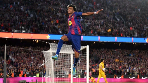 Barcelona Crushes Espanyol 4-1, Extends La Liga Lead to Nine Points Over Real Madrid