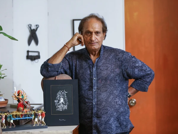 India Mourns the Loss of Iconic Photographer Raghu Rai at 83