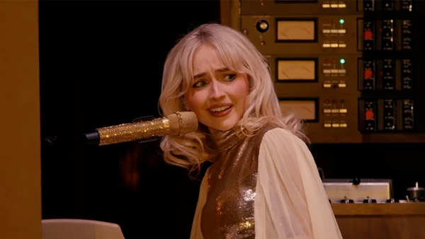 Sabrina Carpenter Apologizes After Mistaking Cultural Celebration for Yodeling at Coachella