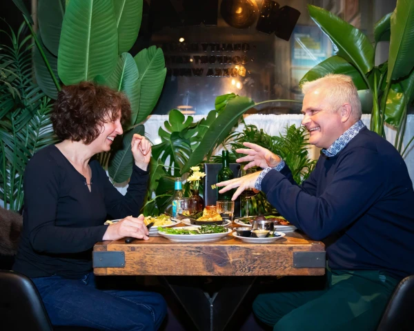 Cross-Cultural Dinner: Why Brits Smile While Saying Horrible Things