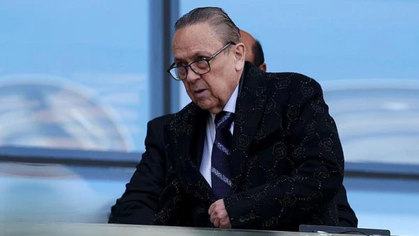 Sullivan steps down at West Ham in wake of allegations