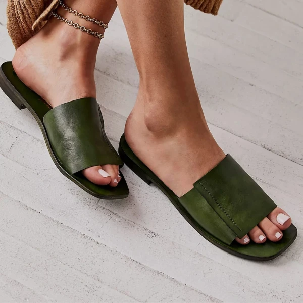 Step Into Summer: Blister-Free Sandals That Combine Comfort and Style