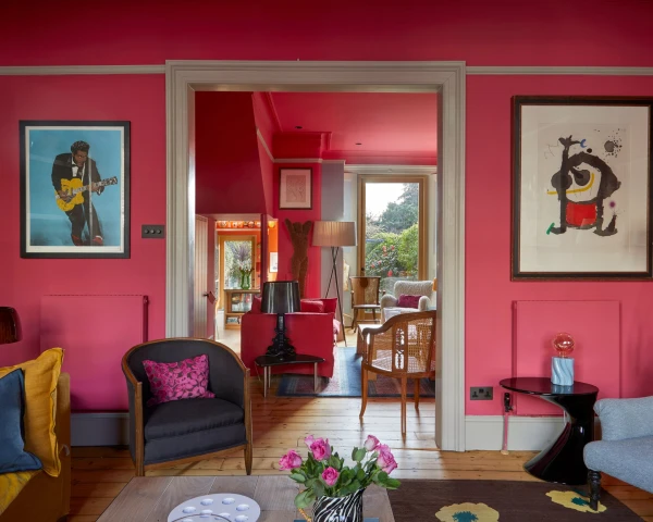 How Color and Art Make This Victorian Terrace Sing