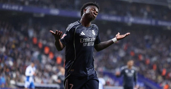 Vinicius Jr. Double Keeps Real Madrid in La Liga Hunt Ahead of Showdown with Barcelona