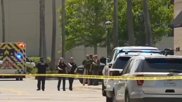Louisiana Mall Shooting Leaves 10 Wounded, Two in Critical Condition