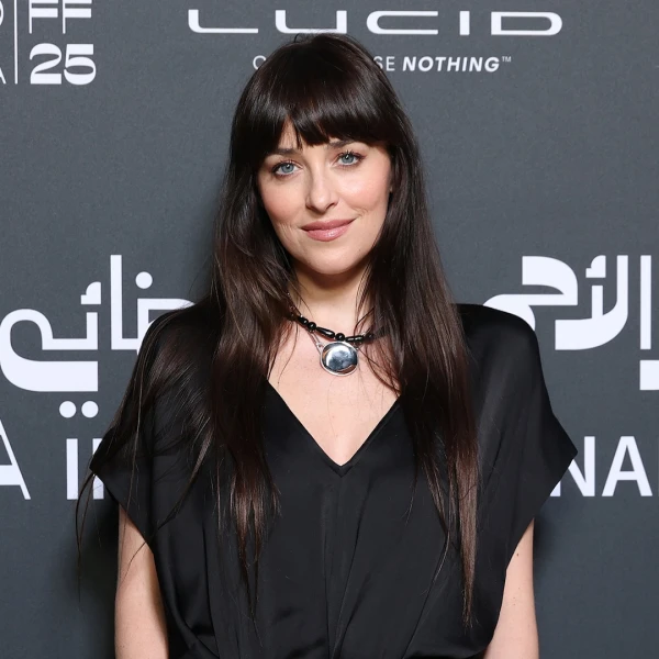 Dakota Johnson Goes Blonde with Subtle ‘Bessette Blonde’ Hair Transformation