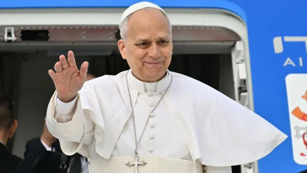 Pope Leo Defiantly Rejects Trump's Criticism, Vows Unwavering Peace Advocacy