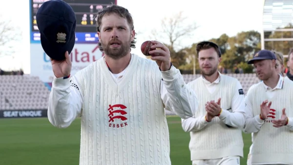 Critchley's All-Round Brilliance Powers Essex to Dominant Innings Victory Over Hampshire
