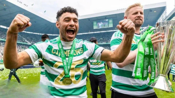 Oxlade-Chamberlain signs new one-year Celtic deal