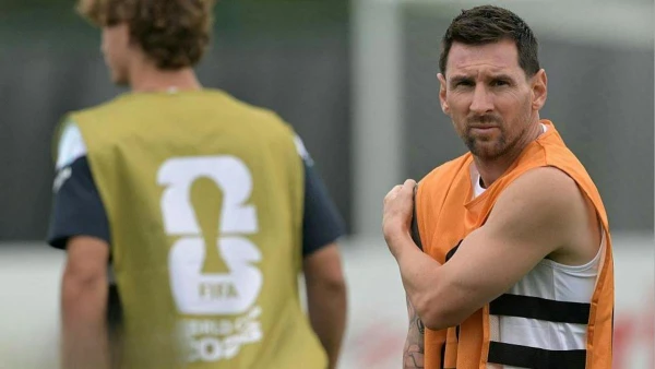 Messi to start final Argentina group match on bench