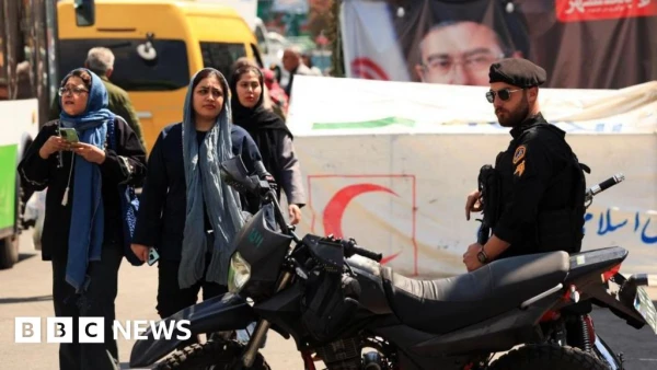 Fragile Ceasefire Holds as Iranians Weigh Prospects of Historic U.S. Deal