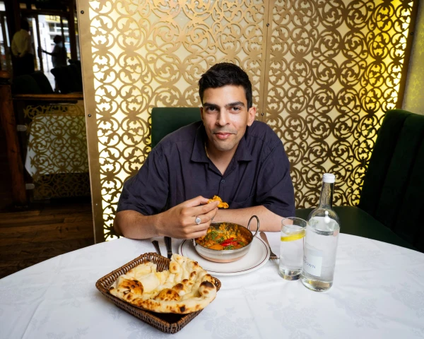 Birmingham's Balti Fights for UNESCO Status as Traditional Dish Faces Extinction