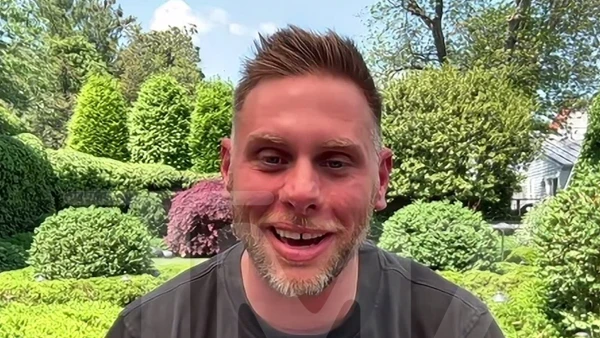 Grindr’s D.C. Bash Attracts Interest from Trump Administration Officials