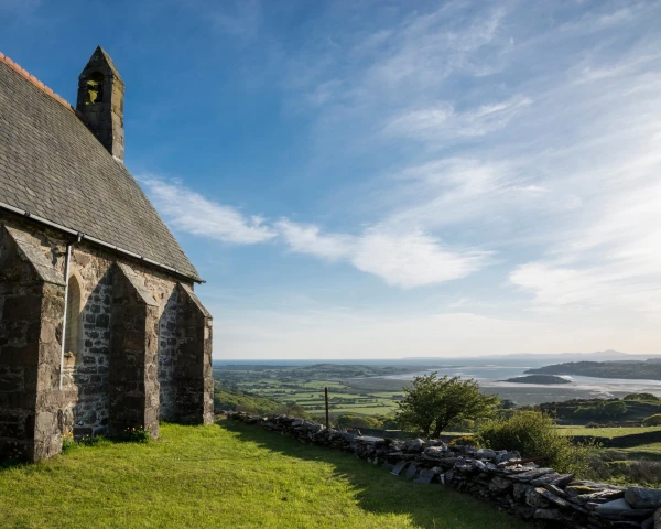 Exploring Wales’s North-West Coast: A Journey from Ancient Castles to the Surreal Village of Portmeirion