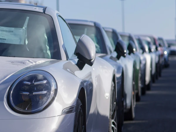 Trump Slaps 25% Tariffs on EU Auto Imports, Citing Trade Noncompliance
