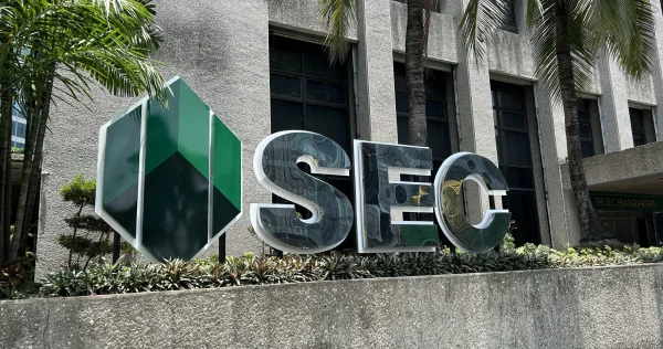 SEC Halts Melot's Catering Over Unlicensed Investment Scheme