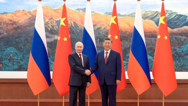 Putin and Xi Celebrate Strong Sino-Russian Ties in Beijing Meeting