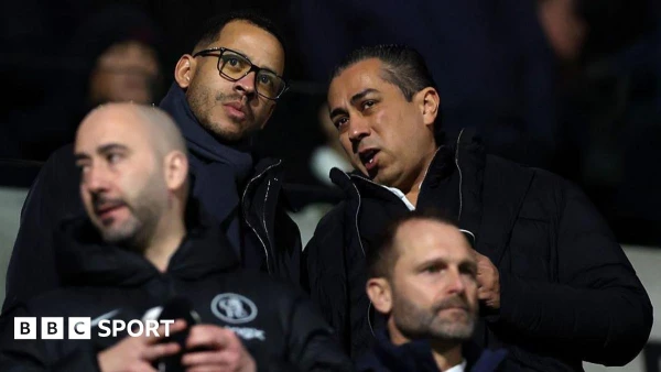 Chelsea Boss Rosenior Confident in Ownership Backing Amidst Slump