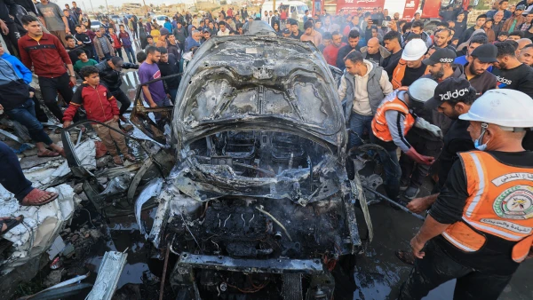 Drone Strike Ignites Vehicle in Central Gaza Amid Escalating Tensions