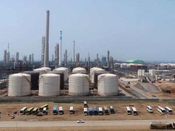 China Defies U.S. Sanctions on Oil Refineries, Citing Violation of International Law