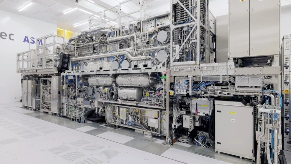 ASML Ramps Up EUV Machine Production as AI Chip Demand Surges