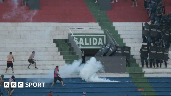 Paraguay's Superclásico Erupts in Chaos: Rubber Bullets and Tear Gas Force Match Abandonment