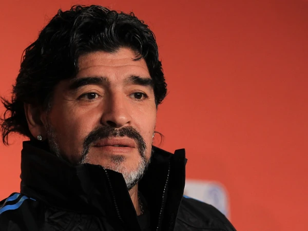 Prosecutor Claims Maradona's Medical Team Had 12-Hour Window to Save Football Legend