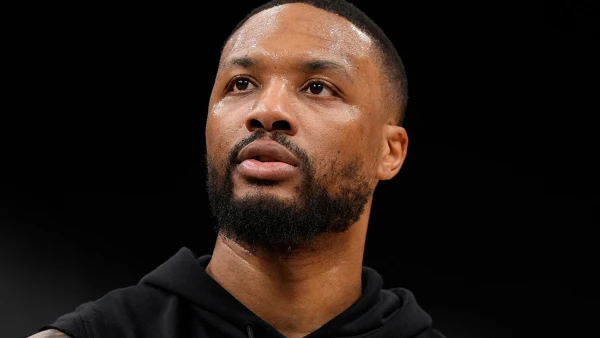 Damian Lillard's Alleged Baby Mama Not a Homewrecker, Says Source: Relationship Started After Divorce Filing