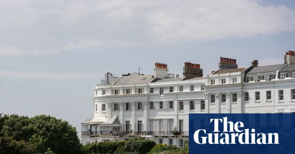 Marathon Dreams: England's Most Scenic Race Routes and Nearby Homes for Sale