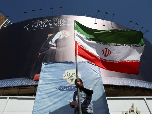 Tehran Threatens Retaliation Over Israeli Strikes in Lebanon, Jeopardizing US Brokered Deal