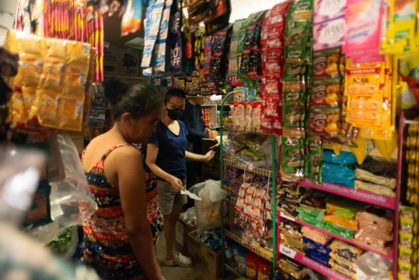 Filipinos Stock Up as Middle East Conflict Drives Surge in Sari-Sari Store Sales