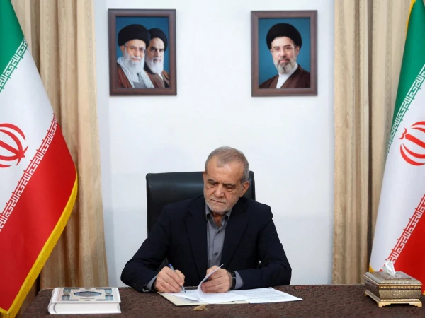 Vance Delays Swiss Peace Talks as US-Iran MOU Faces Israeli, Domestic Pushback