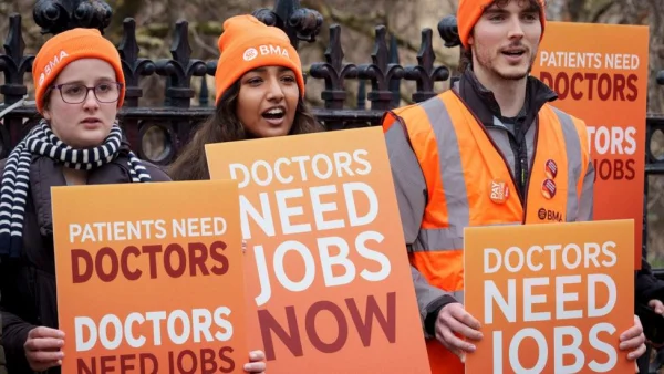 Government Pulls 1,000 Doctor Training Posts as Six-Day NHS Strike Looms